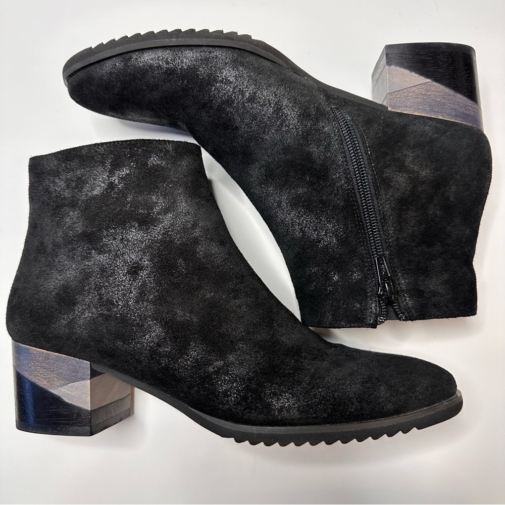 Vaneli Black Booties Geometric Block Heel Oiled Suede Look